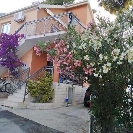 Holiday Home Milenka Rogoznica  Luaran gambar