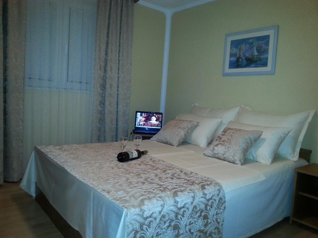 Holiday Home Milenka Rogoznica  Luaran gambar